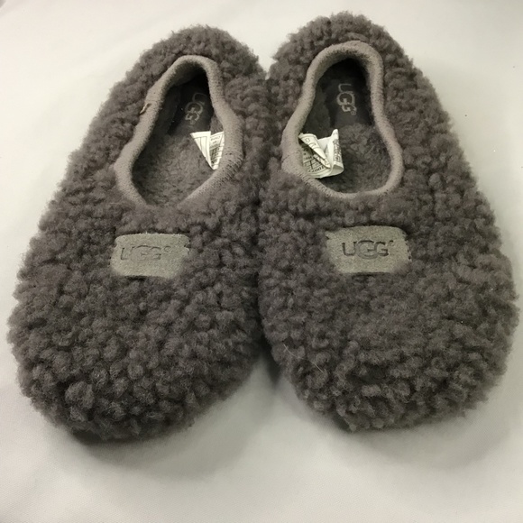Ugg slippers grey - Picture 1 of 8